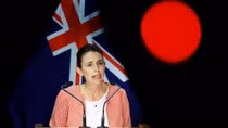 Thủ tướng New Zealand hoãn cưới vì Omicron