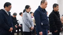 Cựu Chủ tịch UBND tỉnh Bình Dương được giảm 12 tháng tù