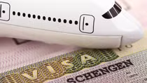 EU tăng gấp đôi tiền phí cấp visa với người Nga
