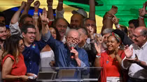 Sự trở lại ngoạn mục của ông Lula da Silva