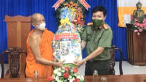 Giám đốc Công an tỉnh Sóc Trăng chúc Tết các chùa Khmer