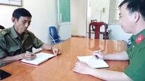 Công an viên bán chuyên trách gắn bó cơ sở