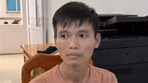 Hành tung bí ẩn của gã thanh niên ẵm cháu bé sơ sinh trên ô tô