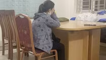 Công an phường khuyên giải người phụ nữ định “gieo sầu” trên cầu Bính