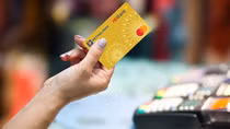 Thanh toán không tiền mặt dễ dàng với Siêu thẻ “4 trong 1” HDBank Petrolimex