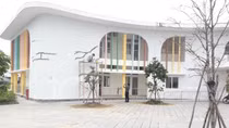 Chưa đưa vào sử dụng, trường mầm non hiện đại nhất TP Huế đã phải sửa chữa