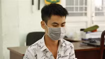 Giả Công an cưỡng đoạt tài sản của gái mại dâm