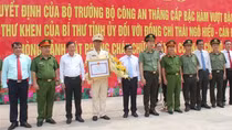 Trao Quyết định của Bộ trưởng về thăng cấp hàm vượt bậc cho đồng chí Thái Ngô Hiếu