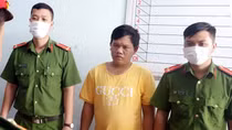 Bắt đối tượng dùng giấy tờ giả làm thủ tục chuyển nhượng đất