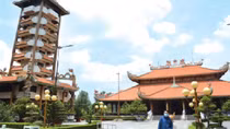Tháng 4 ở vùng “đất thép” huyền thoại