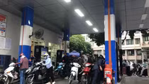 Tập trung tìm nguồn cung nhập khẩu xăng dầu