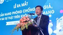 Ra mắt "Cẩm nang phòng, chống tin giả, tin sai sự thật trên không gian mạng"