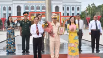Tuyên dương các điển hình học tập và làm theo gương Bác