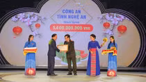 Công an Nghệ An ủng hộ Tết vì người nghèo 5,4 tỷ đồng