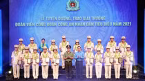 Tuyên dương những hạt nhân nòng cốt trong phong trào "Lao động giỏi, lao động sáng tạo"