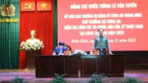 Thứ trưởng Lê Văn Tuyến kiểm tra công tác tại Công an tỉnh Điện Biên