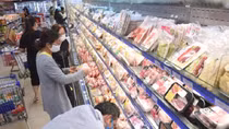 Giá thực phẩm khó biến động trong dịp Tết
