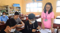 Cô giáo nặng lòng với học sinh vùng sâu