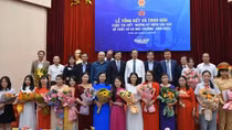 Trao giải Cuộc thi viết "Những kỷ niệm sâu sắc về thầy cô và mái trường" năm 2022