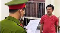 Sau cuộc nhậu, rượt chém nhiều người gây náo loạn khu phố trong đêm
