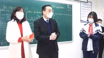 Hà Nội chuẩn bị lộ trình an toàn cho tất cả học sinh đi học trực tiếp