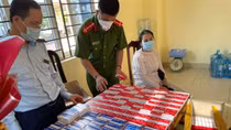 Loạn thị trường thuốc, vật tư điều trị COVID-19
