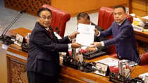 Indonesia thông qua luật cấm sống thử trước hôn nhân
