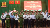 Phòng chống các loại tội phạm, đặc biệt là tội phạm lợi dụng địa bàn giáp ranh để hoạt động
