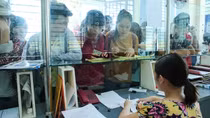 Bớt những môn học vô bổ để giảm gánh nặng học phí