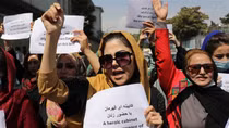 Phản ứng toàn cầu đối với các lệnh cấm của Taliban nhằm vào nữ giới