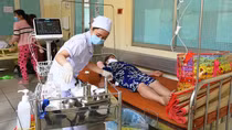 Tích cực điều trị, giảm thiểu ca tử vong vì sốt xuất huyết