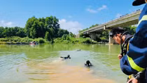 Tìm thấy thi thể nam thanh niên nhảy cầu Đuồi