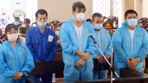 An Giang xét xử nhóm đối tượng buôn lậu 180 tấn đường cát