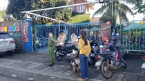Chủ quán cafe tử vong trong tử thế treo cổ