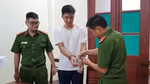 Bắt 1 đối tượng trong đường dây đánh bạc nghìn tỷ của Phan Sào Nam