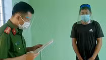 Bắt đối tượng quan hệ đồng tính làm lây lan dịch bệnh HIV