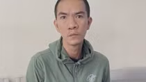 Tạm giữ kẻ cuồng ghen đốt tủ quần áo của bạn gái gây cháy chung cư