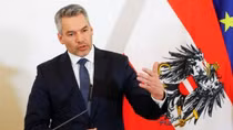 Lãnh đạo EU đầu tiên sang Nga gặp ông Putin trong chiến sự Ukraine