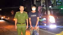 Công an giúp nam thanh niên đoàn tụ với gia đình sau 10 năm thất lạc