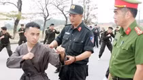 "Thao trường đổ mồ hôi, chiến trường bớt đổ máu"