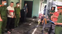 Mua ma túy giấu trong vườn, xé lẻ bán cho con nghiện