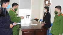 “Sóng ngầm” phường, hụi online