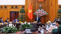 Cân đối về năng lượng, bảo đảm cung ứng điện cả trước mắt và lâu dài