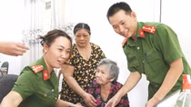 Công an vùng cao vượt khó để hoàn thành chỉ tiêu cấp Căn cước công dân