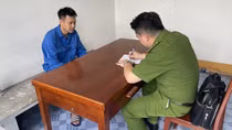 Hứa xin việc vào ngân hàng, cháu rể lừa cô vợ hơn nửa tỷ đồng
