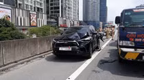 3 xe ô tô tông liên hoàn trên đường Vành đai 3 trên cao