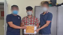 Chuyện những người bắt truy nã