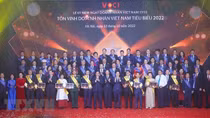 Thủ tướng đề nghị các doanh nhân trau dồi bản lĩnh nghề nghiệp và đạo đức kinh doanh