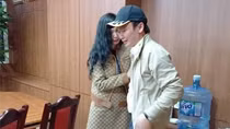 Nước mắt tỉ phú