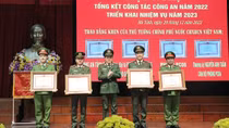 Thứ trưởng Lương Tam Quang biểu dương và chúc mừng Công an Hà Tĩnh trong thực hiện Đề án 06